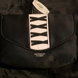 NWT VS CORSET STYLE CLUTCH